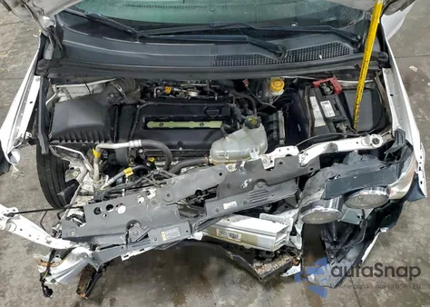 2014 Chevrolet Sonic Lt z USA, uszkodzony, nr VIN 1G1JC6SH6E4107497